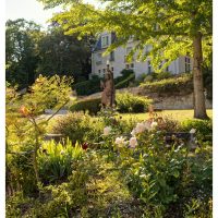 Jardin de l'hôtel de ville de Gennes-Val-de-Loire
